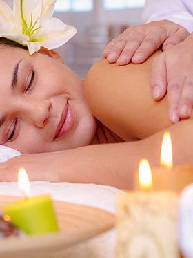 danick-beauty-bar-services-massage-service